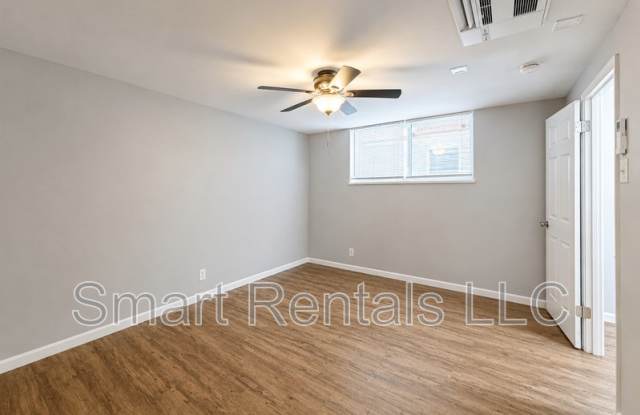 2509 Bellevue Avenue - 2 Gallery 3