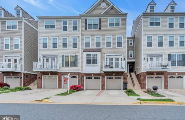 21723 INDIAN SUMMER Terrace - 21723 Indian Summer Terrace, Dulles, VA 20166