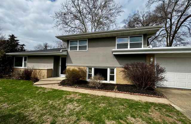 4 Bedroom | 2 Bathroom Single Family Home | Renovated | Coal Valley photos photos