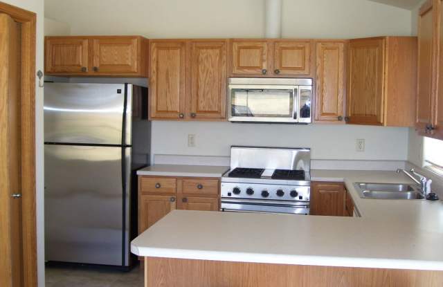 913 Field View Drive Gallery 4