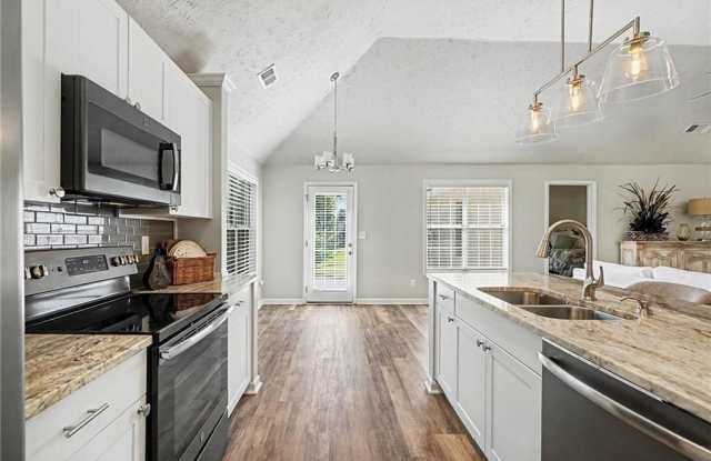 1545 Quail Point Run Gallery 3