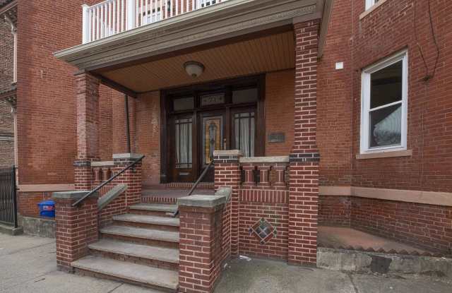 71 SUMMIT AVE photos photos