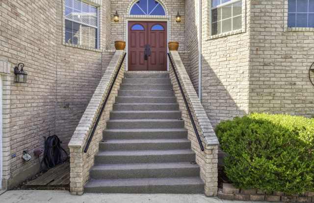 723 Sendera St photos photos