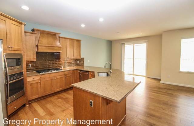 19523 33rd Dr SE Gallery 3