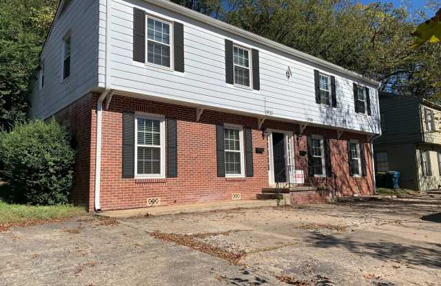 1722 Kavanaugh Blvd., Little Rock AR 72205 - Updated Heights 2br 1ba duplex photos photos