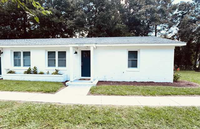 4212 B Park Ave. Gallery 3