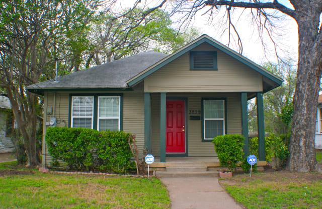 3239 Spring Ave - 3239 Spring Avenue, Dallas, TX 75215