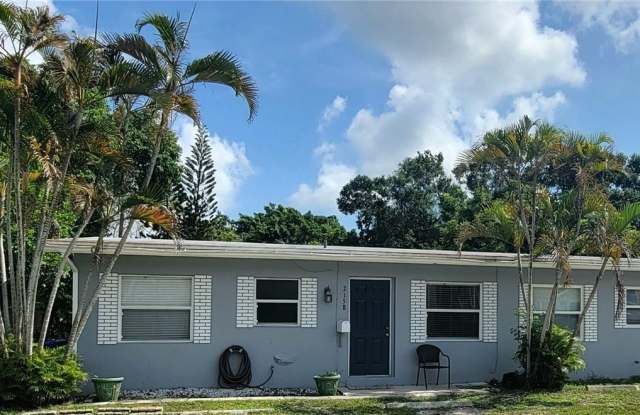 2158 18th Street - 2158 18th Street, Vero Beach, FL 32960