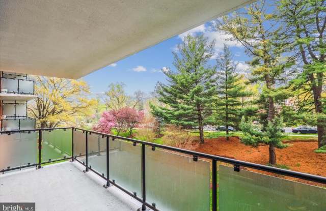 4201 CATHEDRAL AVE NW #507W photos photos