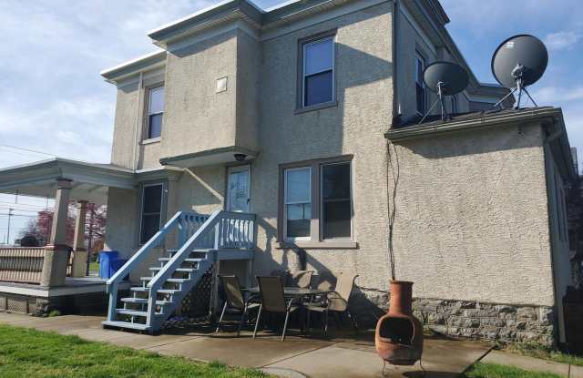 1220 BUTLER PIKE #UNIT 2 Gallery 2