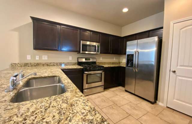Spacious 3 Bedroom Home in Rio Rancho | Refrigerated Air | Large Backyard | Near Hwy 550 & 528 photos photos Spacious 3 Bedroom Home in Rio Rancho | Refrigerated Air | Large Backyard | Near Hwy 550 & 528 photos photos