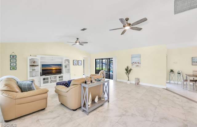 5032 Skyline Boulevard Gallery 2
