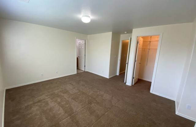 5904 Fenway Dr. Gallery 3