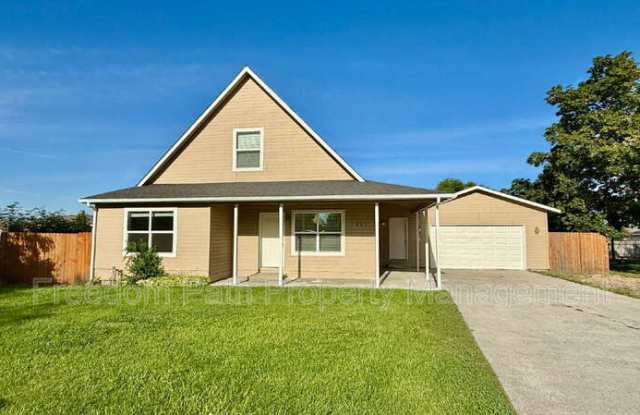 465 N Elm Rd - 465 North Elm Road, Post Falls, ID 83854
