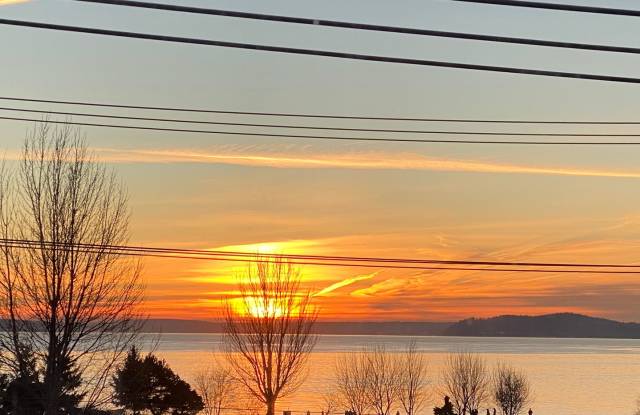 Top Floor West Facing 1bd/1ba Condo with Sound Water Views! photos photos Top Floor West Facing 1bd/1ba Condo with Sound Water Views! photos photos