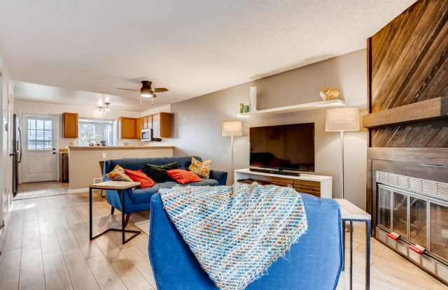 14406 E Tufts Pl Unit D Gallery 4