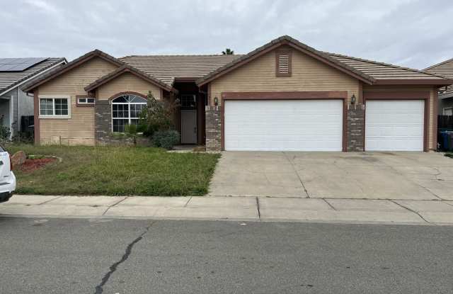 2021 Nand Drive - 2021 Nand Drive, Yuba City, CA 95993