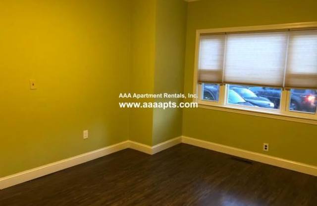 401 Ferry St. Gallery 3