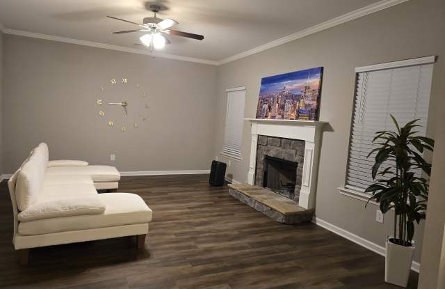 159 Belmont Ln Gallery 2