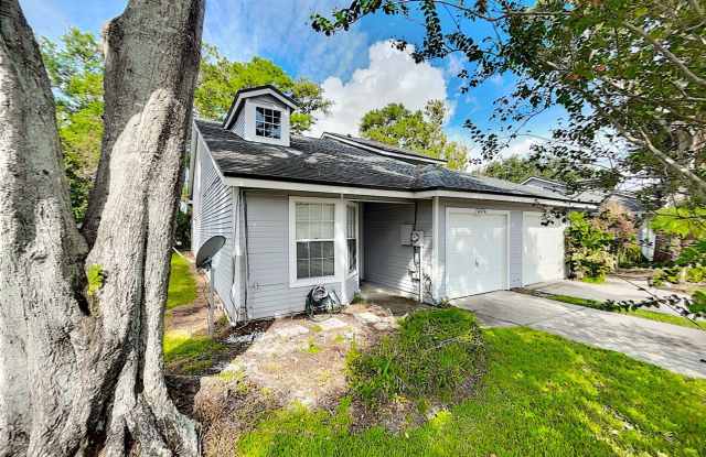 Beautiful Villa in the Conway Area 2/2 plus a Loft Gallery 1