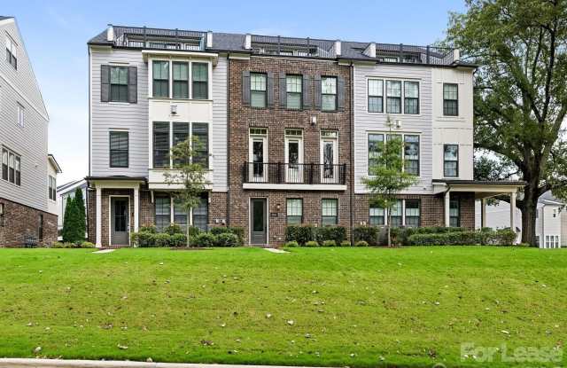 2555 Deacon Avenue photos photos 2555 Deacon Avenue photos photos