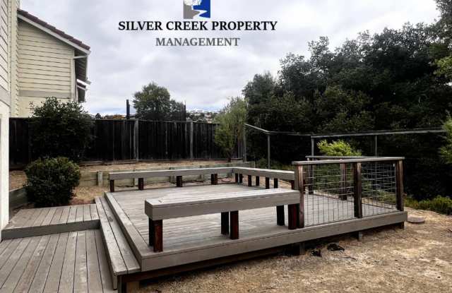 No Rear Neighbors 2-Bedroom Primary Suite Townhome for Lease in Castro Valley Gallery 4
