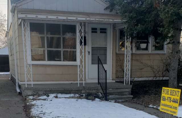 7530 Westminster Ave - 7530 Westminster Avenue, Warren, MI 48091