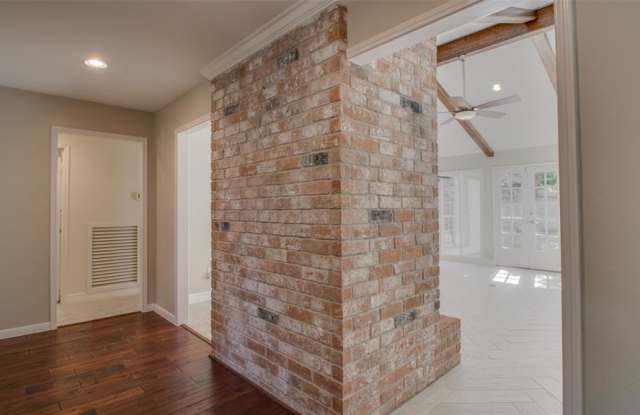 7919 Hilshire Green Drive Gallery 2