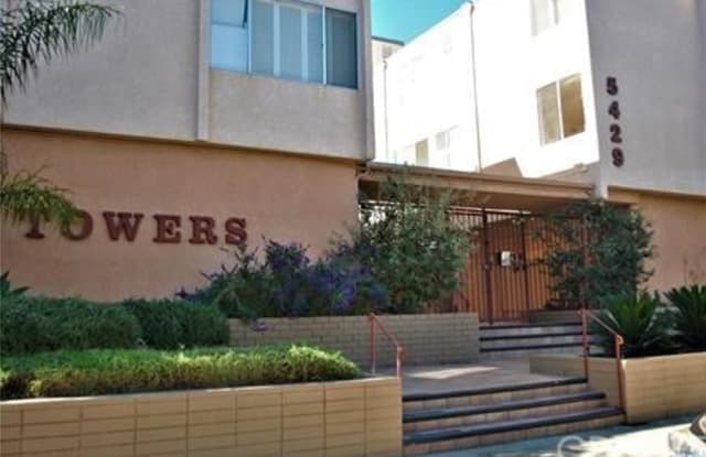 5429 Newcastle Avenue - 5429 N Newcastle Ave, Los Angeles, CA 91316