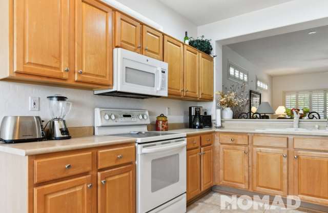 Charming 2BR House in Surprise photos photos