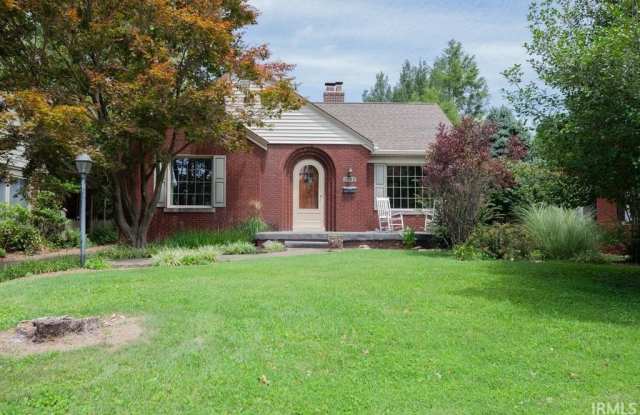 3102 Washington Avenue photos photos
