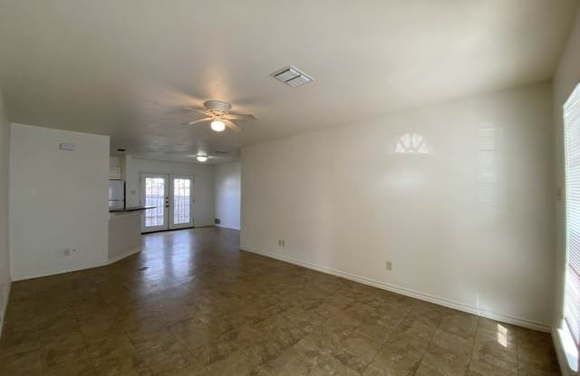 119 Smith unit: B photos photos