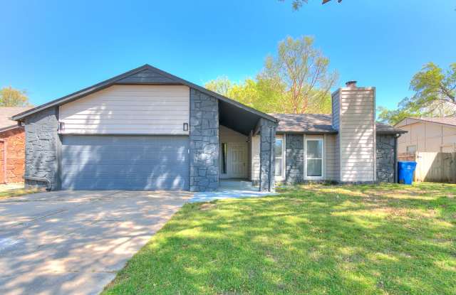 Beautiful 4 bedroom in South Tulsa and Union School District photos photos