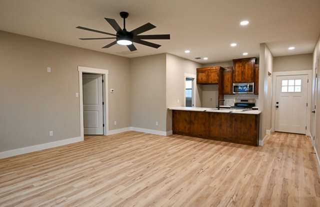 1332, 1336, 1340 County Road 2175 Gallery 3