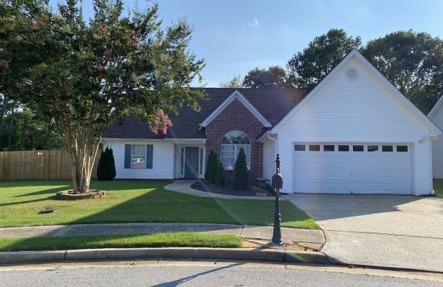 900 Harbins View Drive Gallery 2