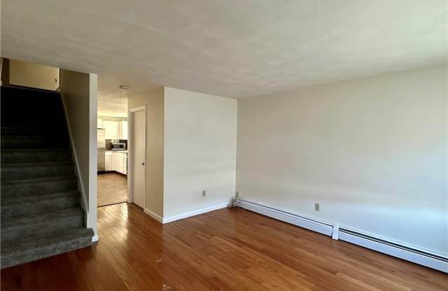 35 Lancashire Street - 35 Lancashire Street, Providence, RI 02908