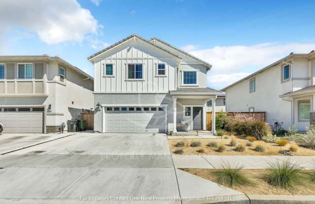 Brand new 3 bedroom 2.5 bathroom in West Lincoln Gallery 1