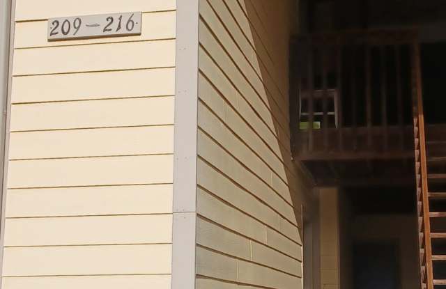 NORTH WALES 2BR WOOD HOLLOW CONDO AVAIL. IMMEDIATELY! photos photos