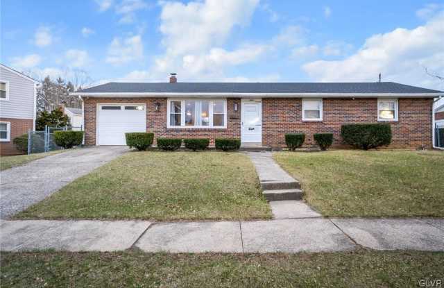 2684 East Boulevard photos photos