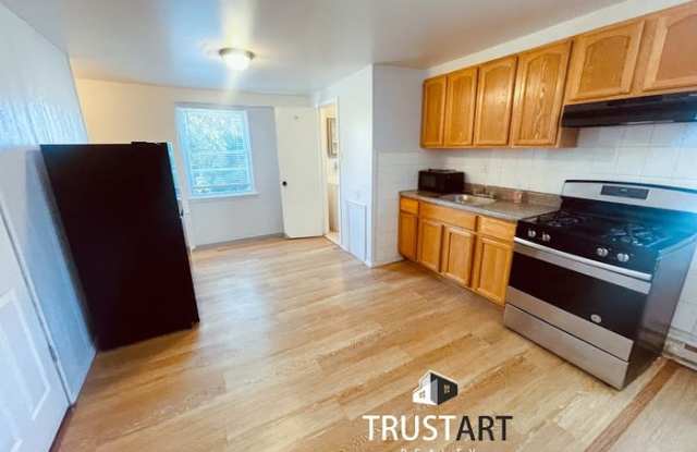 4656 Penn Street photos photos