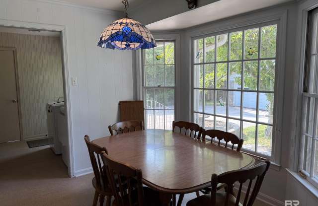 110 Patrician Drive Gallery 4