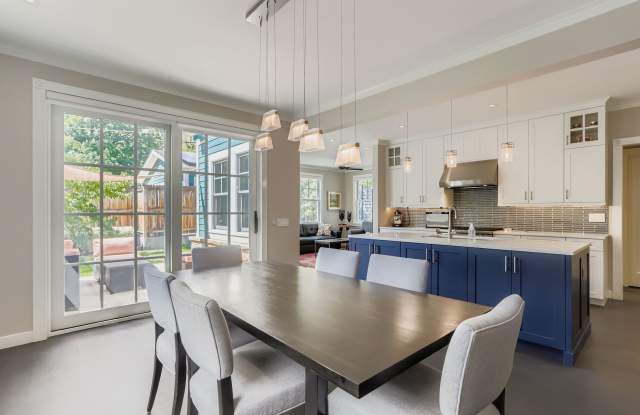 Beautiful Fully Furnished New Build in Newlands photos photos