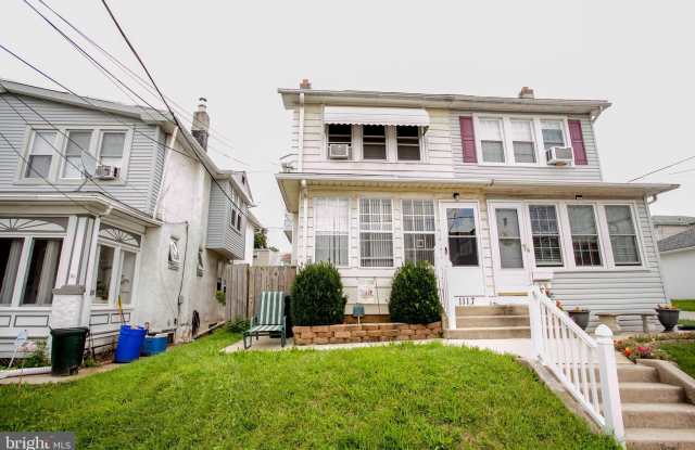 1117 MAPLE STREET photos photos