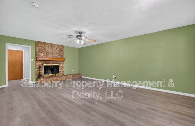 2802 S. Murco Drive Gallery 4