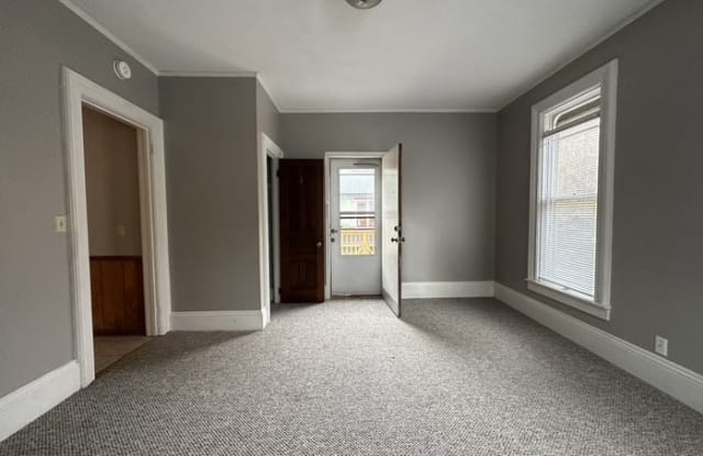240 Stuart Avenue - 240 Stuart Avenue, Kalamazoo, MI 49007