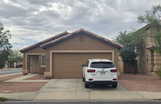 Coming Soon! A cozy 3 bed, 2 bath, located in El Mirage (Available 05/15/26) photos photos