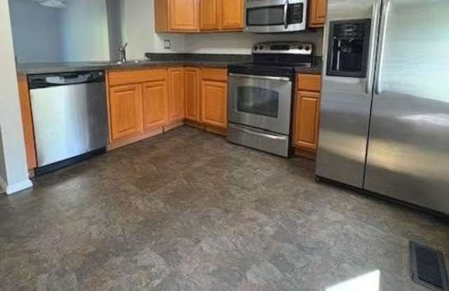 8123 TOWER BRIDGE DRIVE - 8123 Tower Bridge Drive, Lake Shore, MD 21122