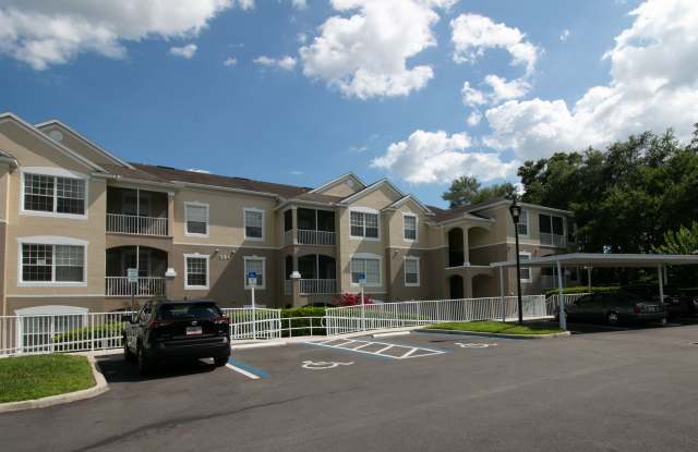 $500 OFF of your 2nd months rent if move in by 8/15 Charming 3 bedroom condo in the heart of Altamonte Springs! photos photos