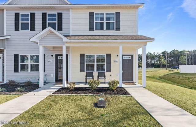 Sneads Ferry Townhouse! photos photos