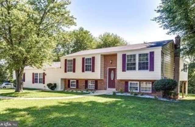 8808 ALLENTOWN ROAD photos photos